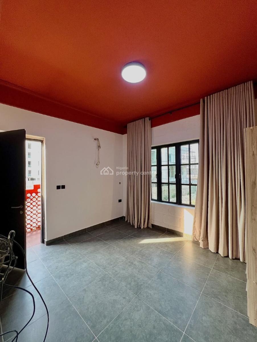 Fully Serviced Three Bedroom Apartment, Lekki Phase 1, Lekki, Lagos, Block of Flats for Sale