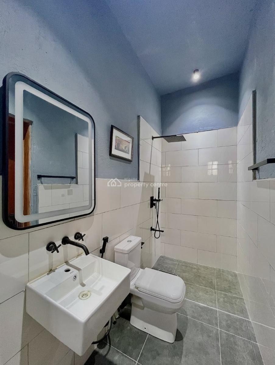 Fully Serviced Three Bedroom Apartment, Lekki Phase 1, Lekki, Lagos, Block of Flats for Sale