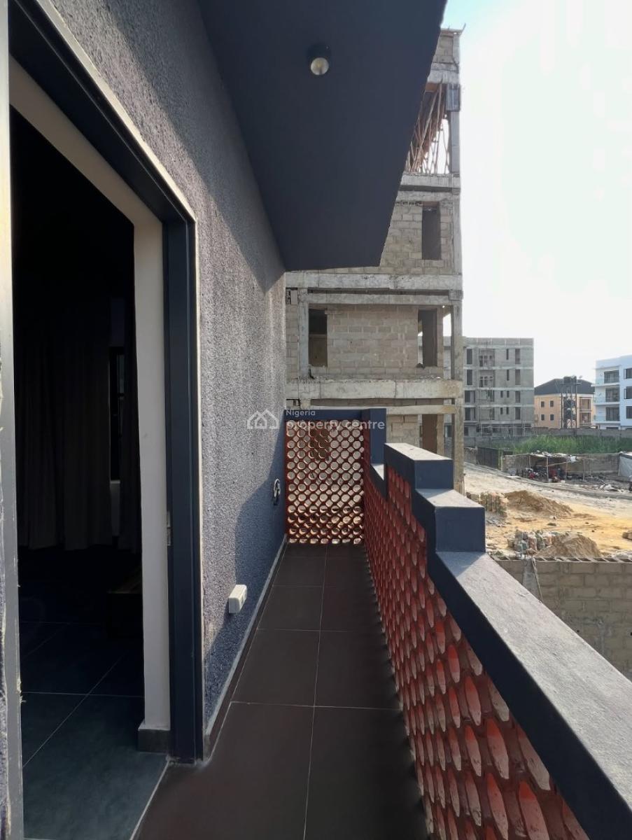 Fully Serviced Three Bedroom Apartment, Lekki Phase 1, Lekki, Lagos, Block of Flats for Sale