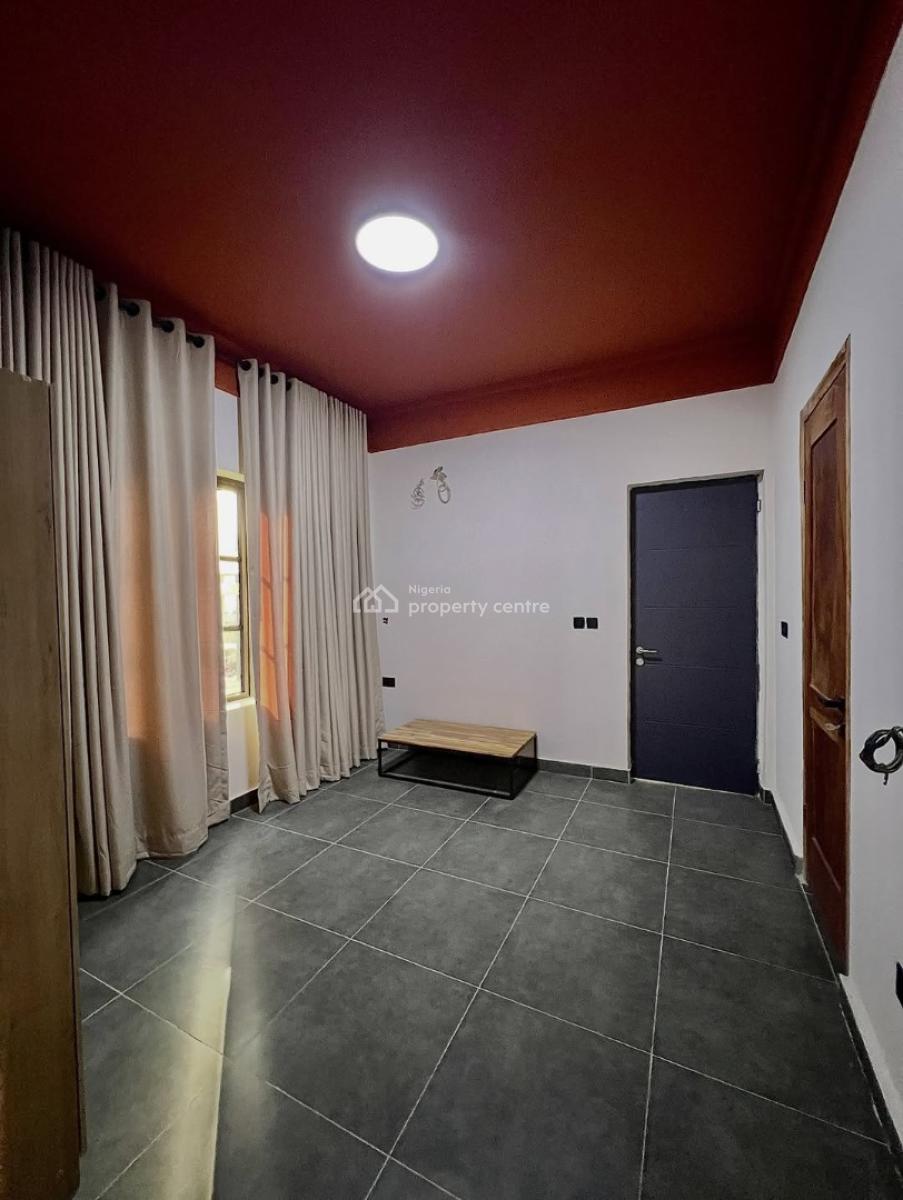 Fully Serviced Three Bedroom Apartment, Lekki Phase 1, Lekki, Lagos, Block of Flats for Sale