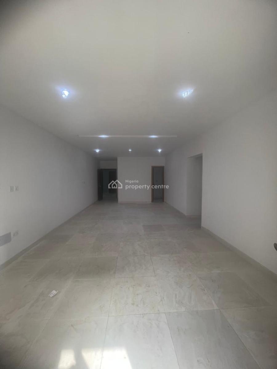Brand New 2 Bedroom Apartment with Elevator and Gym, Lekki Phase 1, Lekki, Lagos, Flat / Apartment for Rent