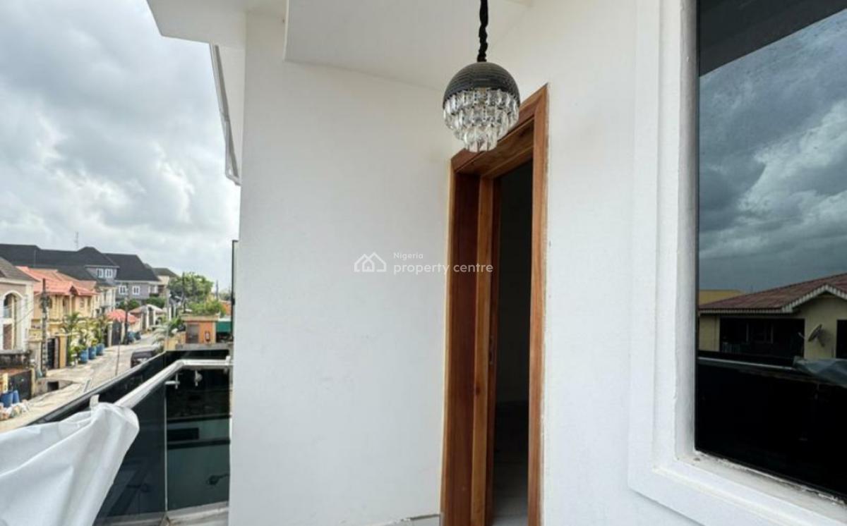 Lovely & Standard 4 Bedroom Semi-detached Duplex with Bq, Omole Phase 2, Ikeja, Lagos, Semi-detached Duplex for Sale
