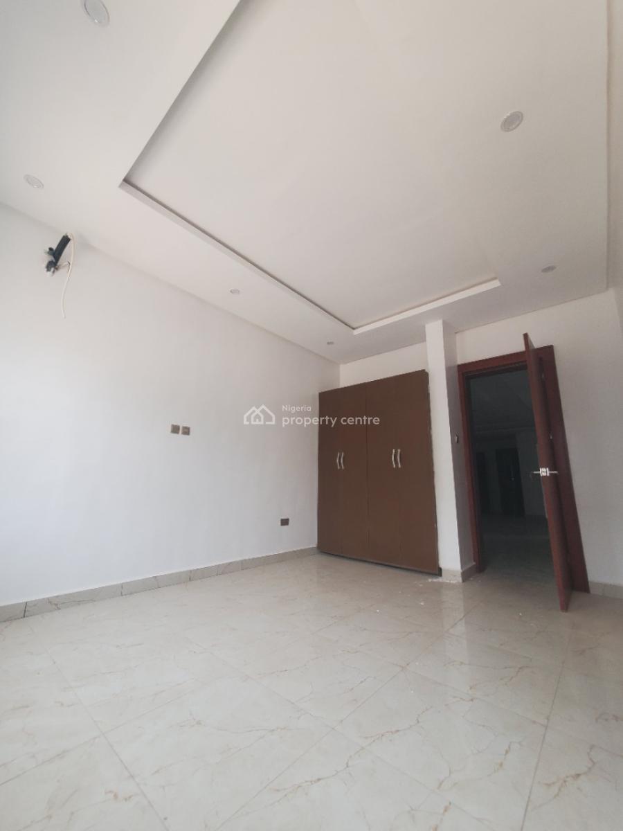 *superluxury Brandnew 3bedroom Flat on  The G-floor, By Human Rights, Kaura, Abuja, Flat / Apartment for Rent