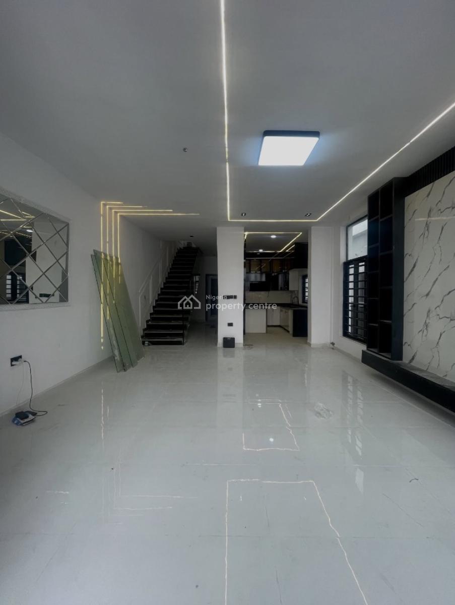 4 Bedroom Semi Detached Duplex with En-suite Rooms, Ikota, Lekki, Lagos, Semi-detached Duplex for Rent