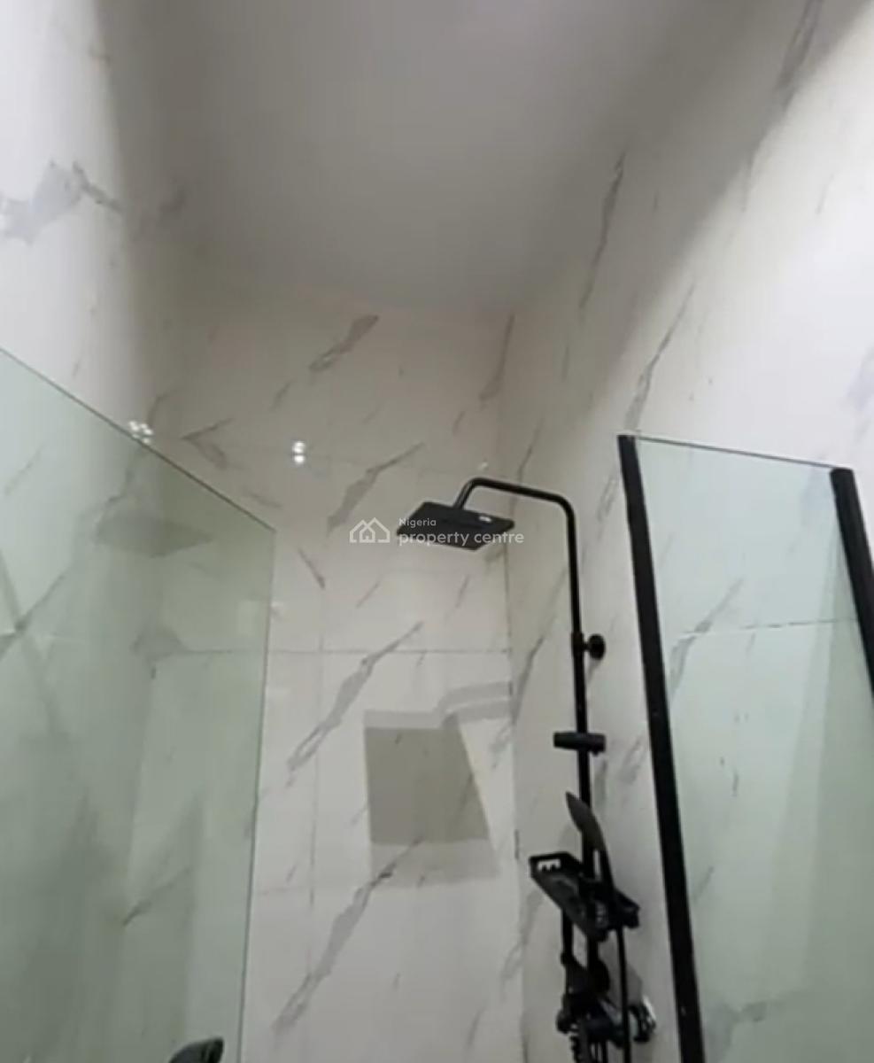 Semi Masters Bedroom Inside a Shared Duplex{ Video}, Royal Pine Estate Gate 3 Orchid Road, Lekki, Lagos, Self Contain (single Rooms) for Rent