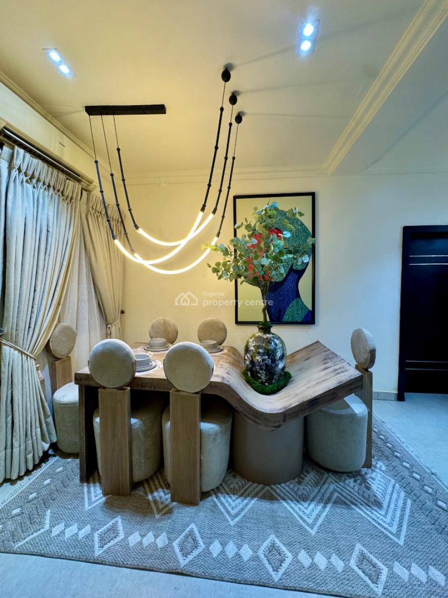 Beautiful 3 Bedroom Apartment, Lekki Phase 1, Lekki, Lagos, Flat / Apartment Short Let