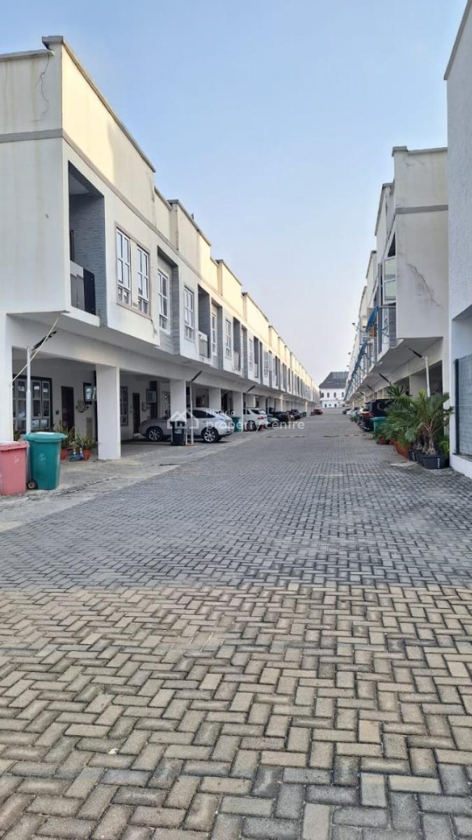 Fully Furnished 3 Bedroom Maisonette with a Maids Room, Richmond Pearl Estate, Lekki Phase 1, Lekki, Lagos, House for Sale
