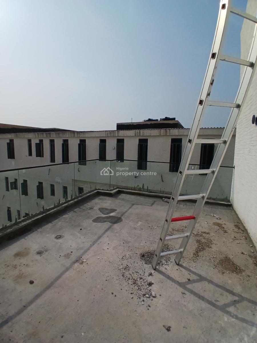 Newly Built and Well-finished and Serviced 3 Bedroom En-suite Flat. It, Ikate Elegushi, Lekki, Lagos, Flat / Apartment for Sale