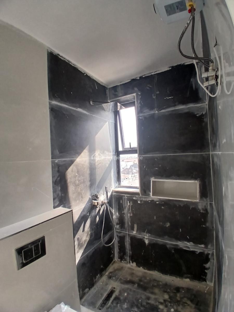 Newly Built and Well-finished and Serviced 3 Bedroom En-suite Flat. It, Ikate Elegushi, Lekki, Lagos, Flat / Apartment for Sale