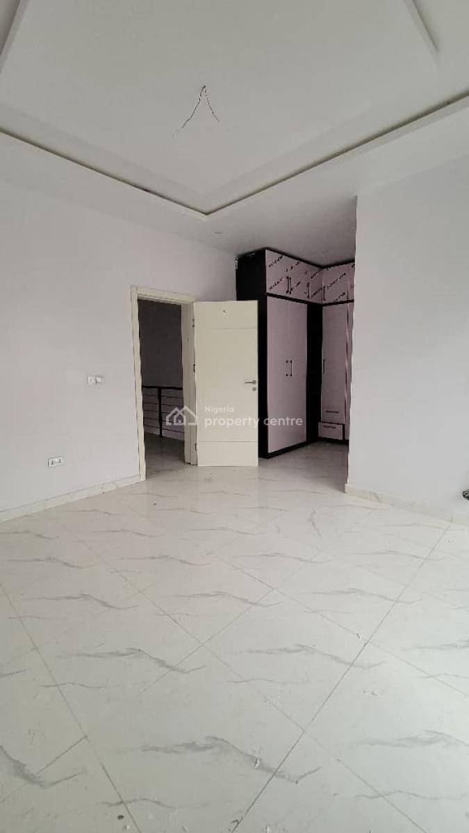 Executive 3-bedroom Terrace with Bq and Excellent Facilities, Sangotedo, Ajah, Lagos, Terraced Duplex for Rent