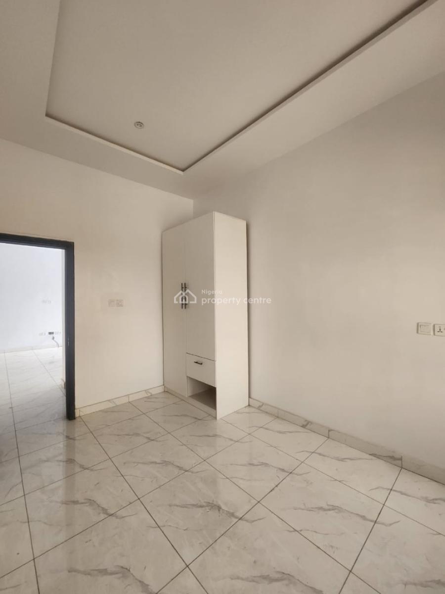 3 Bedroom Apartment, Surulere, Lagos, Flat / Apartment for Sale