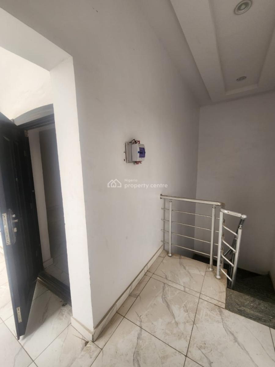3 Bedroom Apartment, Surulere, Lagos, Flat / Apartment for Sale
