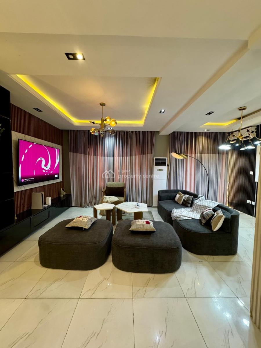 Beautiful 2 Bedroom Apartment, Lekki Phase 1, Lekki, Lagos, Flat / Apartment Short Let