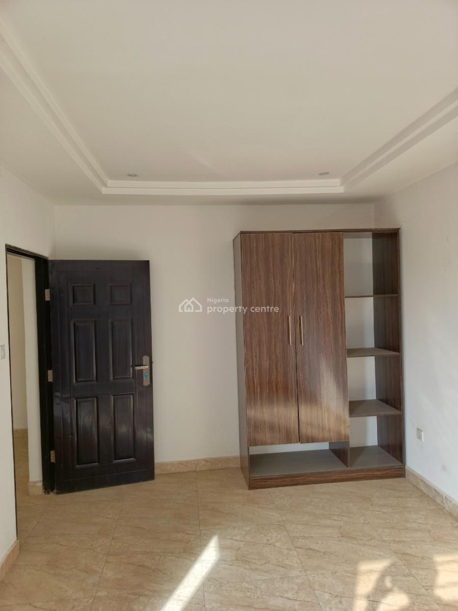 2 Bedroom Terrace Duplex in an Estate Airport Road Lugbe, Aco Estate, Lugbe District, Abuja, Terraced Duplex for Sale