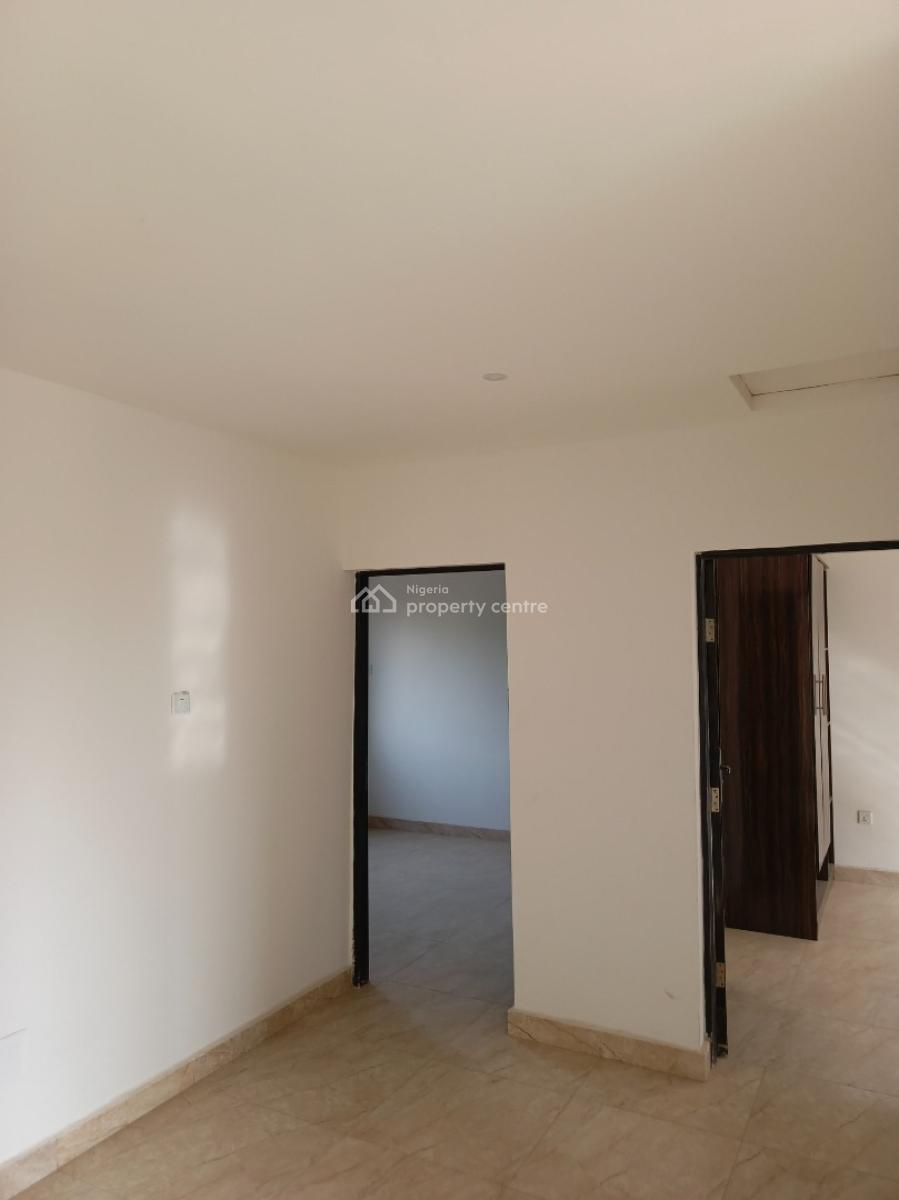 2 Bedroom Terrace Duplex in an Estate Airport Road Lugbe, Aco Estate, Lugbe District, Abuja, Terraced Duplex for Sale