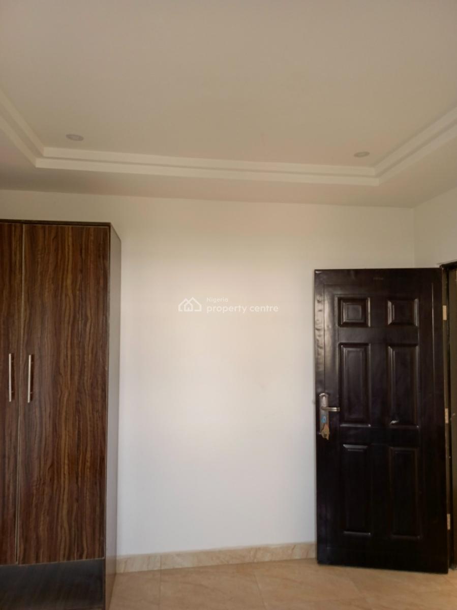 2 Bedroom Terrace Duplex in an Estate Airport Road Lugbe, Aco Estate, Lugbe District, Abuja, Terraced Duplex for Sale