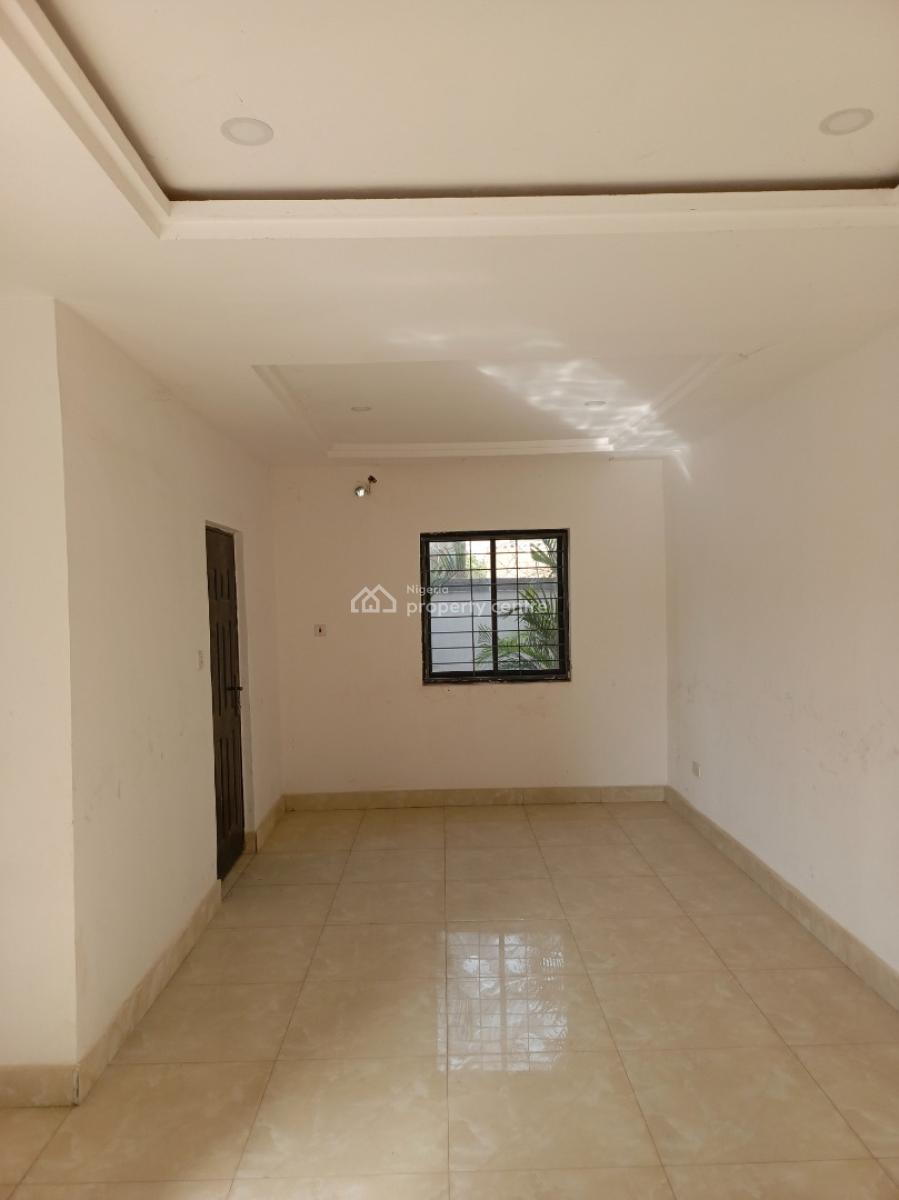 2 Bedroom Terrace Duplex in an Estate Airport Road Lugbe, Aco Estate, Lugbe District, Abuja, Terraced Duplex for Sale