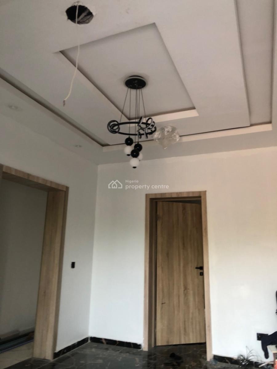 Newly Built 2bedroom at Magboro Close to The Road, Magboro, Magboro, Ogun, Flat / Apartment for Rent