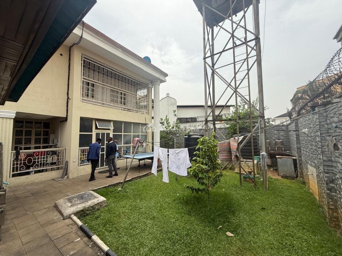 High Commercial Property on The Most Busy Road in Lekki Phase 1, Off Admiralty Way, Lekki Phase 1, Lekki, Lagos, Shop for Rent