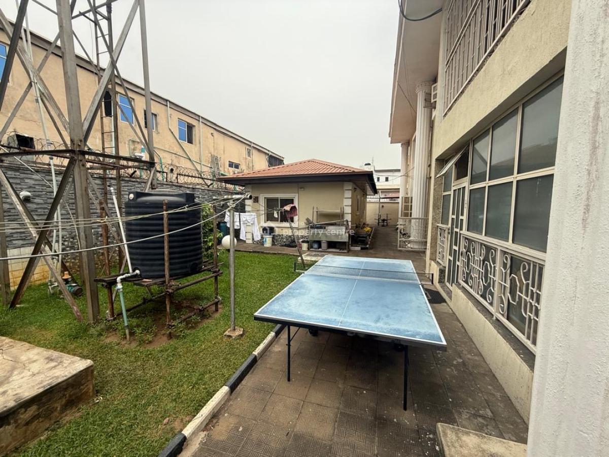 High Commercial Property on The Most Busy Road in Lekki Phase 1, Off Admiralty Way, Lekki Phase 1, Lekki, Lagos, Shop for Rent