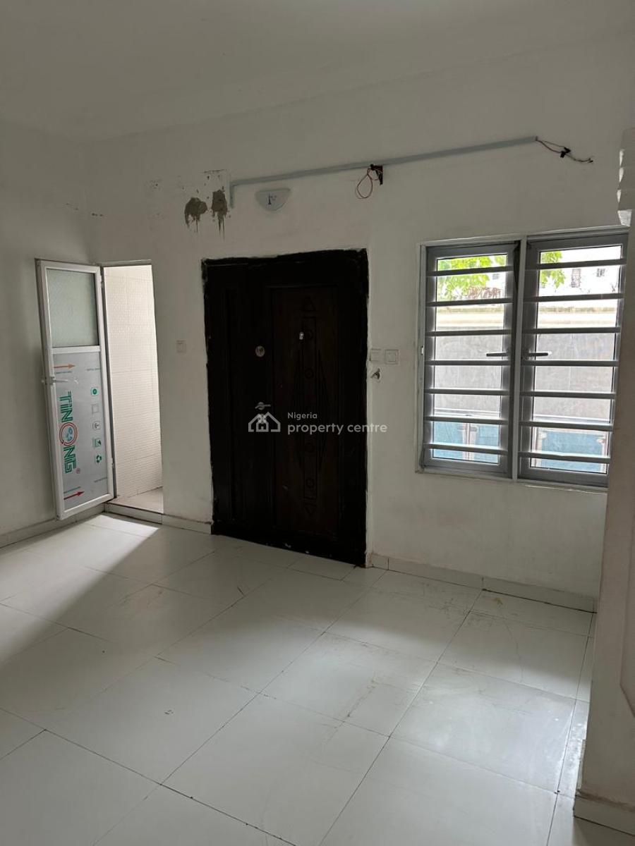 Fairly Used Standard and Spacious P.o.p 2 Bedroom Flat, Madiba Garden Estate Off Blessed Seed School Ibeju Lekki, Ibeju Lekki, Lagos, Flat / Apartment for Rent