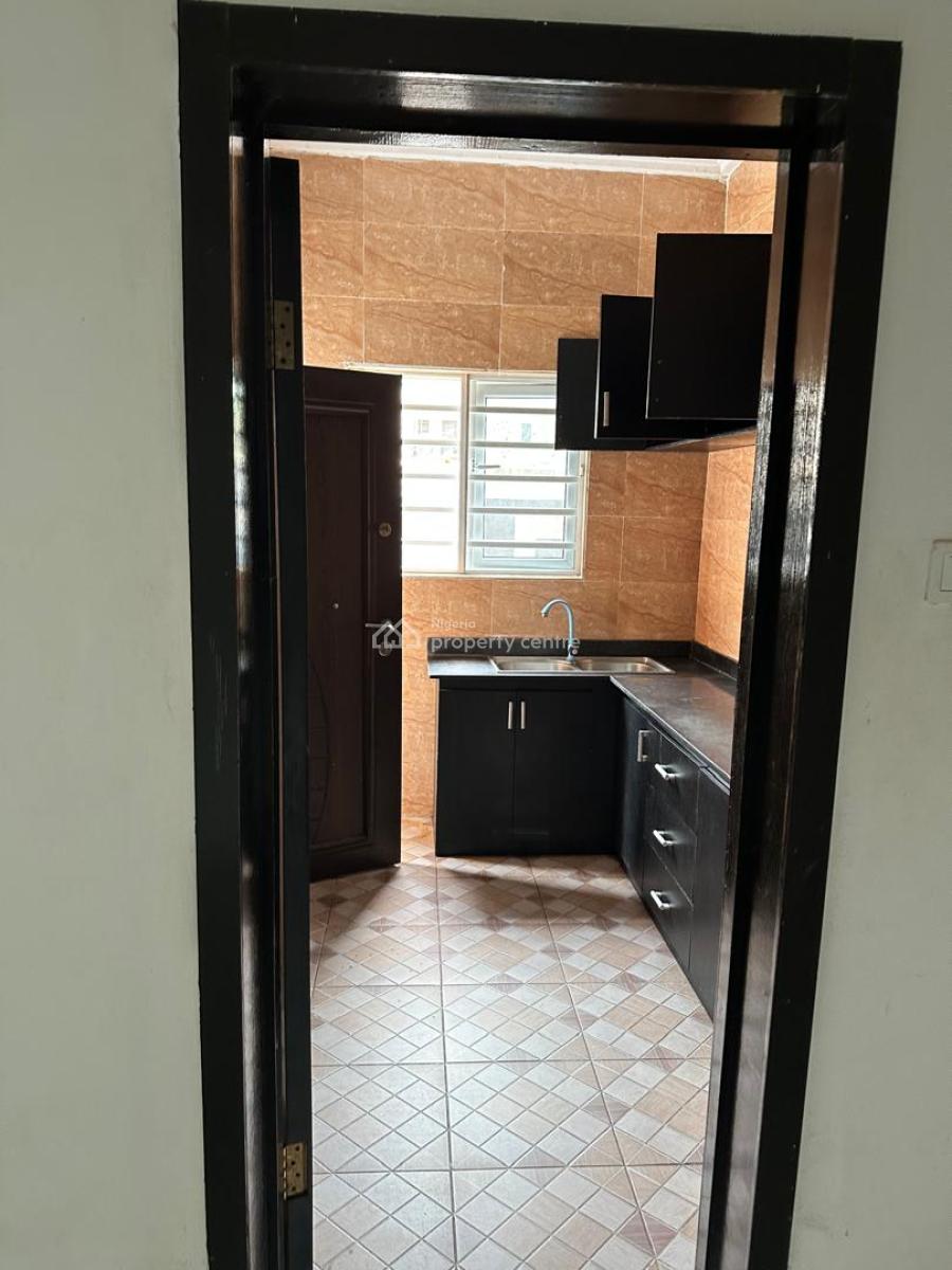 Fairly Used Standard and Spacious P.o.p 2 Bedroom Flat, Madiba Garden Estate Off Blessed Seed School Ibeju Lekki, Ibeju Lekki, Lagos, Flat / Apartment for Rent
