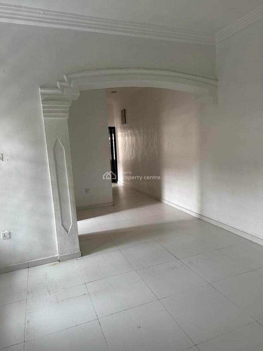 Fairly Used Standard and Spacious P.o.p 2 Bedroom Flat, Madiba Garden Estate Off Blessed Seed School Ibeju Lekki, Ibeju Lekki, Lagos, Flat / Apartment for Rent