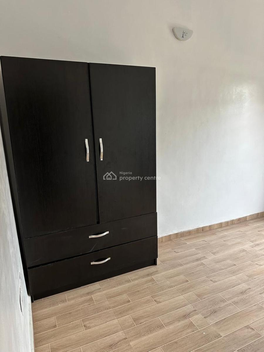 Fairly Used Standard and Spacious P.o.p 2 Bedroom Flat, Madiba Garden Estate Off Blessed Seed School Ibeju Lekki, Ibeju Lekki, Lagos, Flat / Apartment for Rent