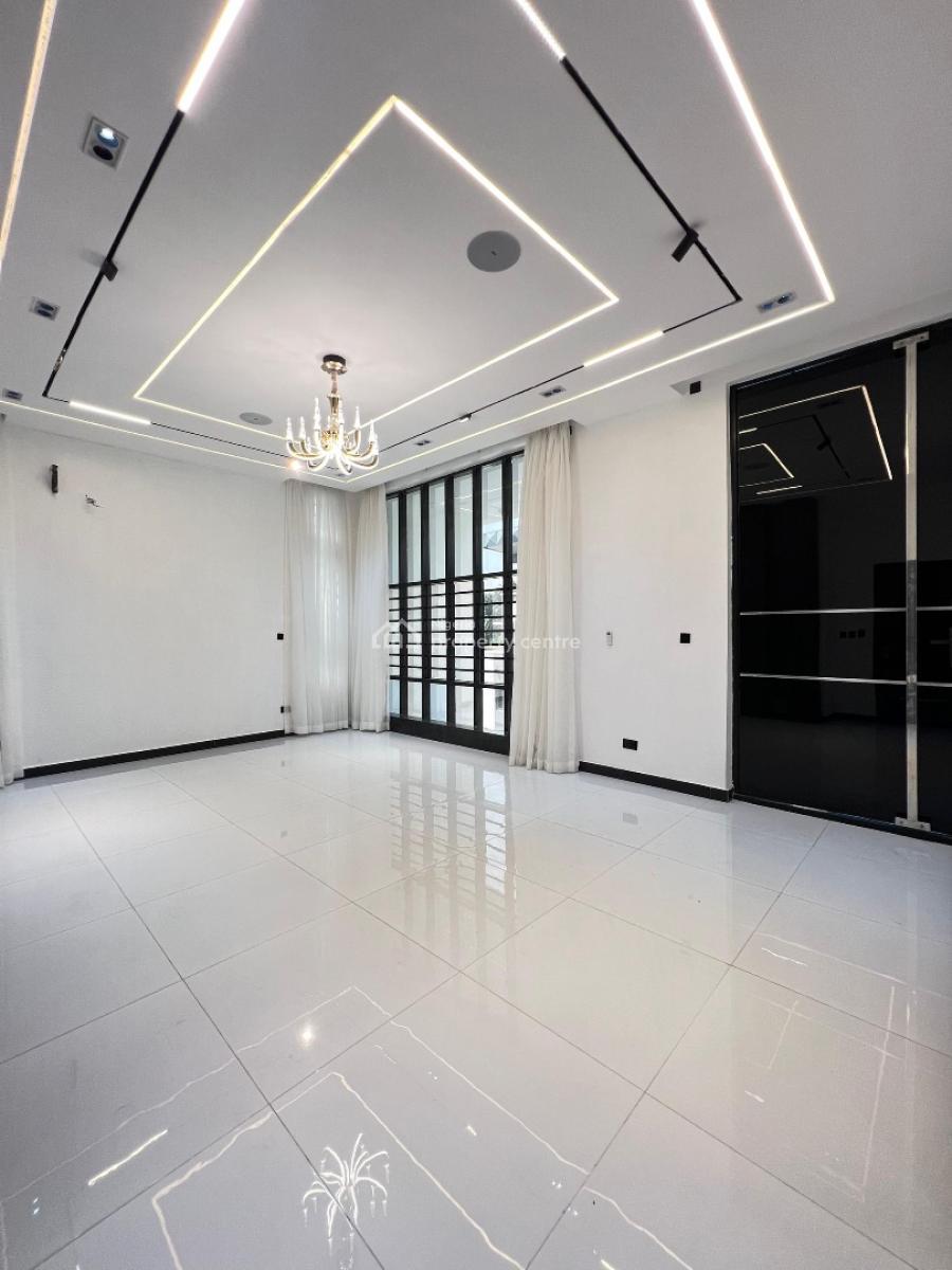 Spacious 5 Bedroom Detaced Duplex with Bq, Chevron Toll Gate, Lekki, Lagos, Detached Duplex for Sale