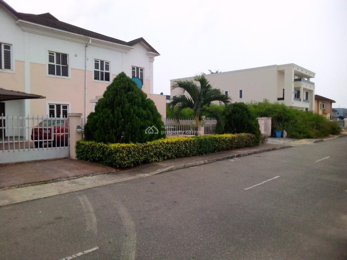 a 4 Bedroom House at Royal Garden Estate, Ajah., Royal Garden Estate, Ajah, Lagos, Semi-detached Duplex for Rent