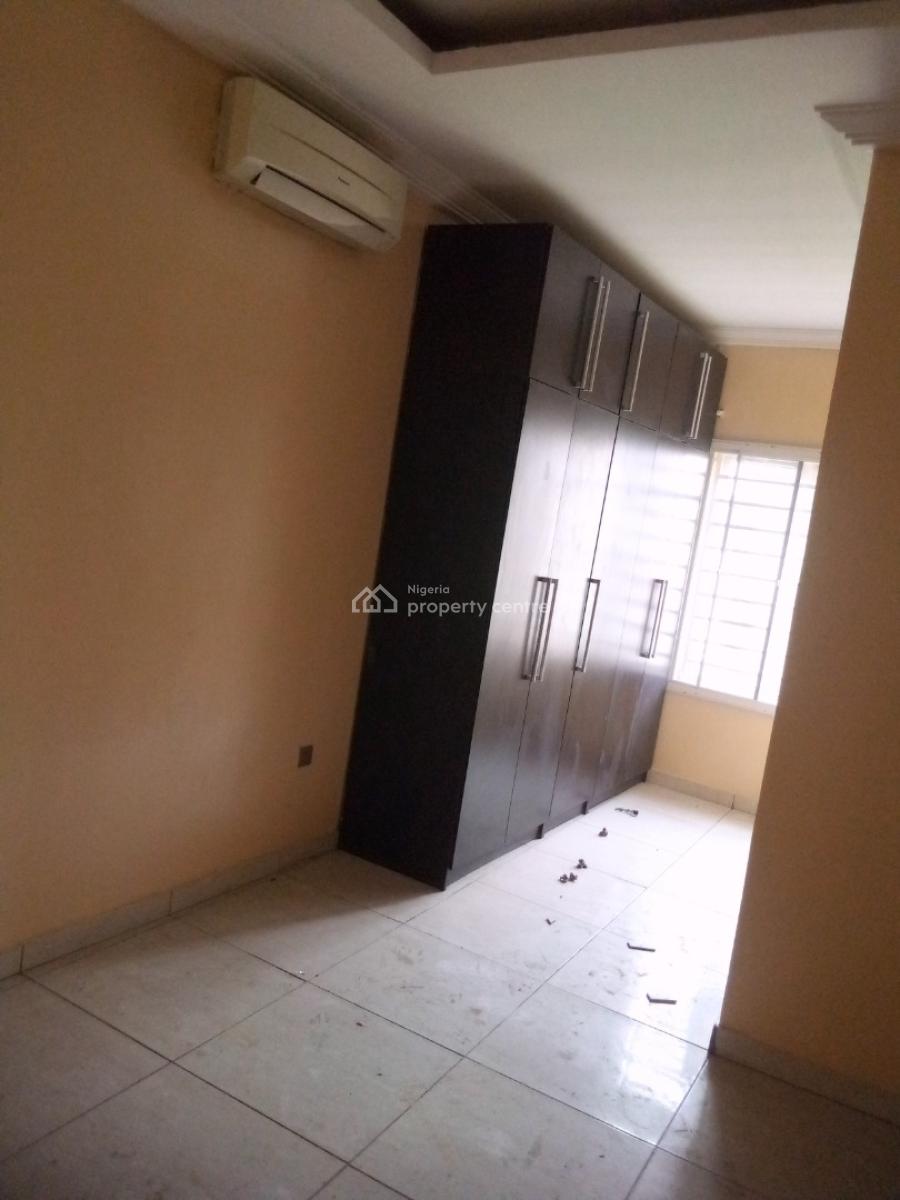 a 4 Bedroom House at Royal Garden Estate, Ajah., Royal Garden Estate, Ajah, Lagos, Semi-detached Duplex for Rent