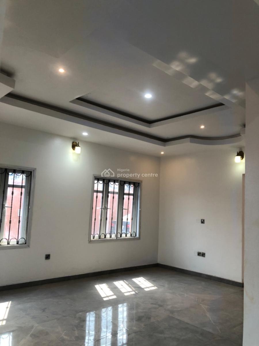 Nice Looking Brand New 4 Bedroom Duplex at Magboro, Magboro, Magboro, Ogun, Terraced Duplex for Rent