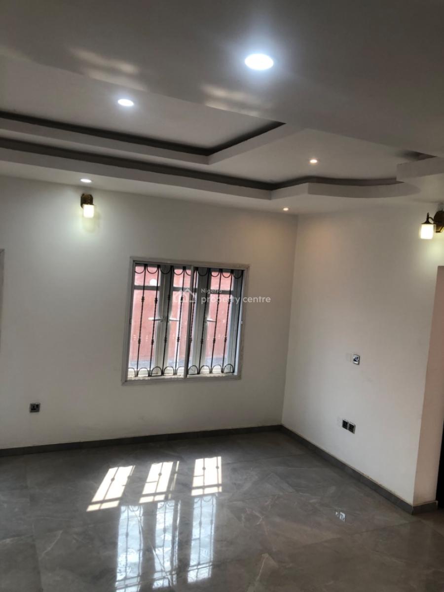 Nice Looking Brand New 4 Bedroom Duplex at Magboro, Magboro, Magboro, Ogun, Terraced Duplex for Rent
