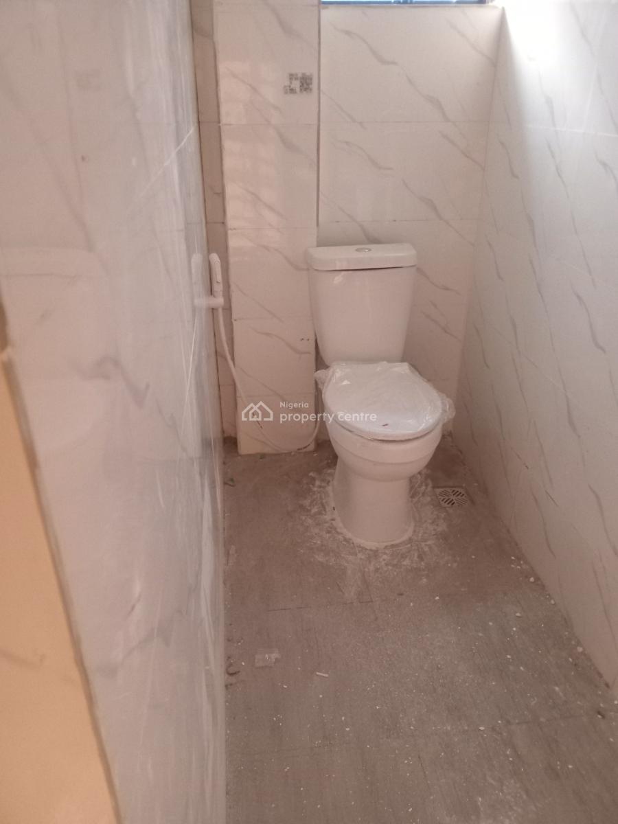 Florida 2bd Flat, Yaba, Lagos, Flat / Apartment for Rent