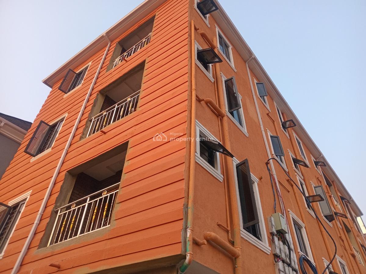 Florida 2 Bedrooms Flat, Yaba, Lagos, Flat / Apartment for Rent