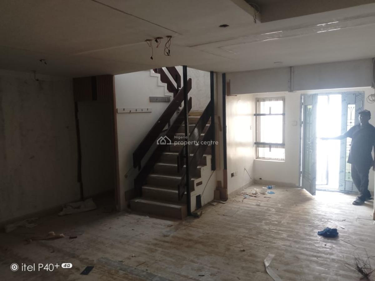 7 Bedroom Semi Detached House with Bq, Off Adeola Odeku, Victoria Island (vi), Lagos, Semi-detached Duplex for Rent