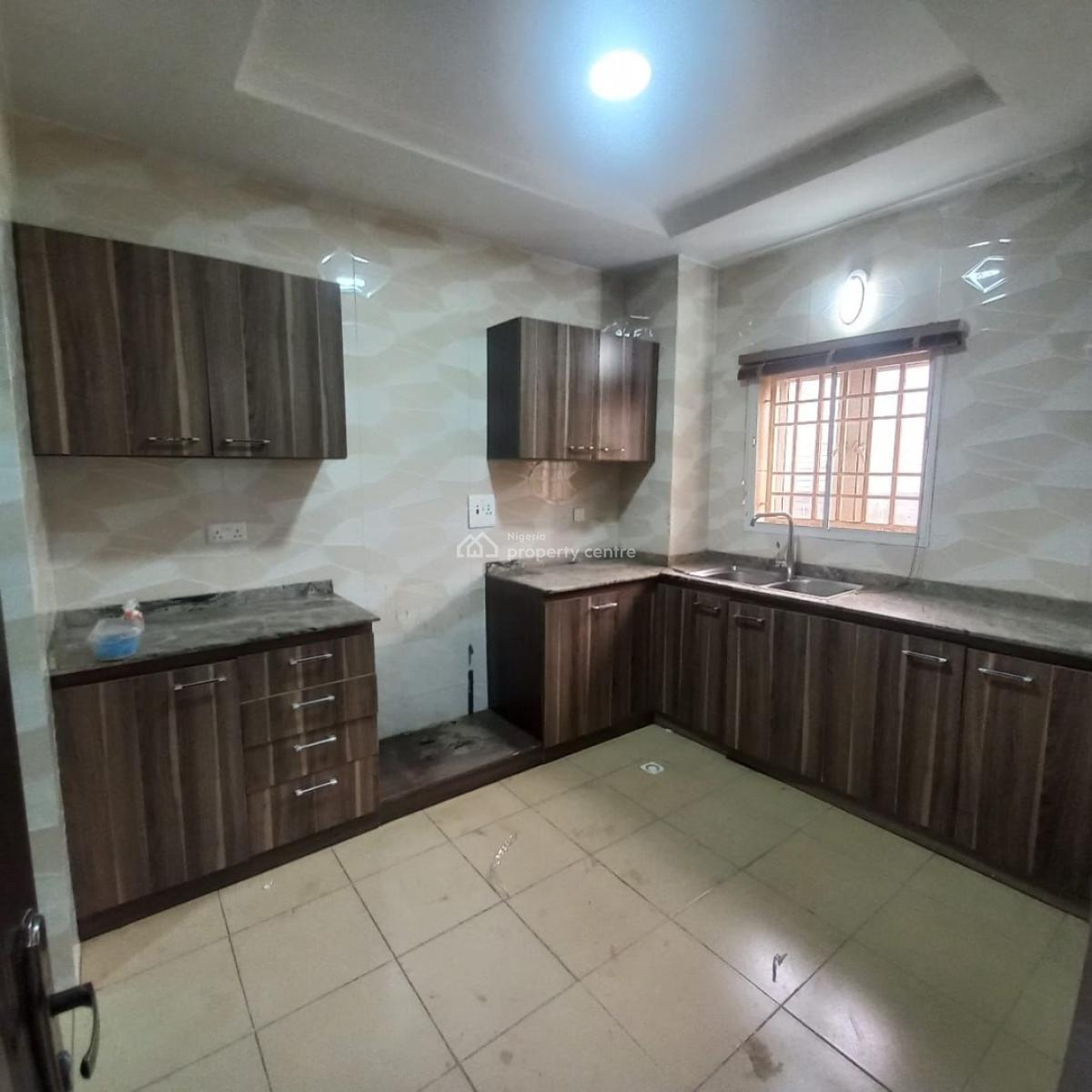 Luxury 5-bedroom Detached Duplex with Study & Bq -- Prime Guzape, Guzape District, Abuja, Detached Duplex for Rent