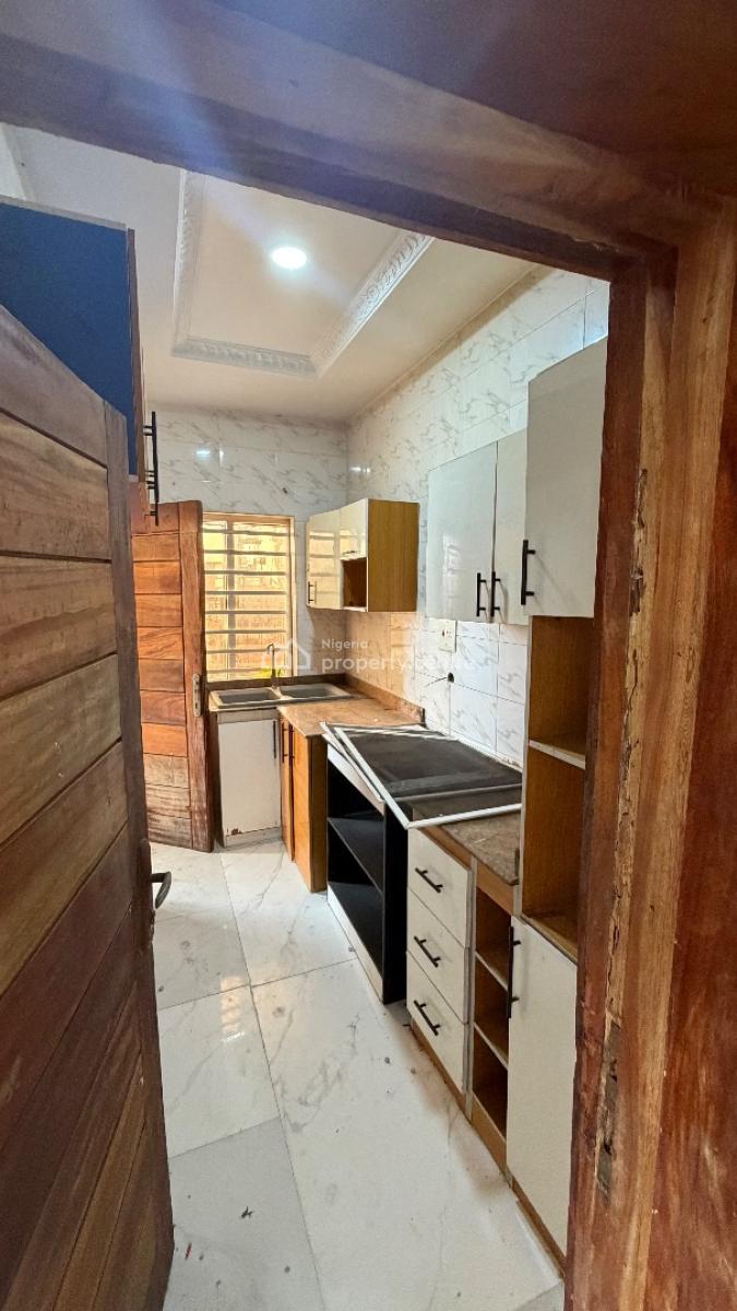Lovely 2 Bedroom, Ologolo, Lekki, Lagos, Flat / Apartment for Rent