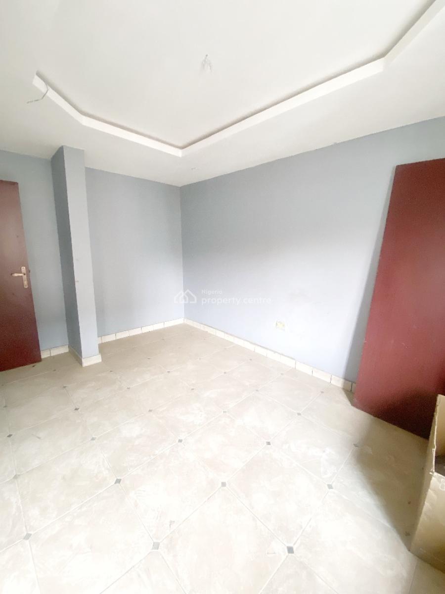 Renovated Luxury 3 Bedroom Flat, Gra Phase 2, Magodo, Lagos, Flat / Apartment for Rent