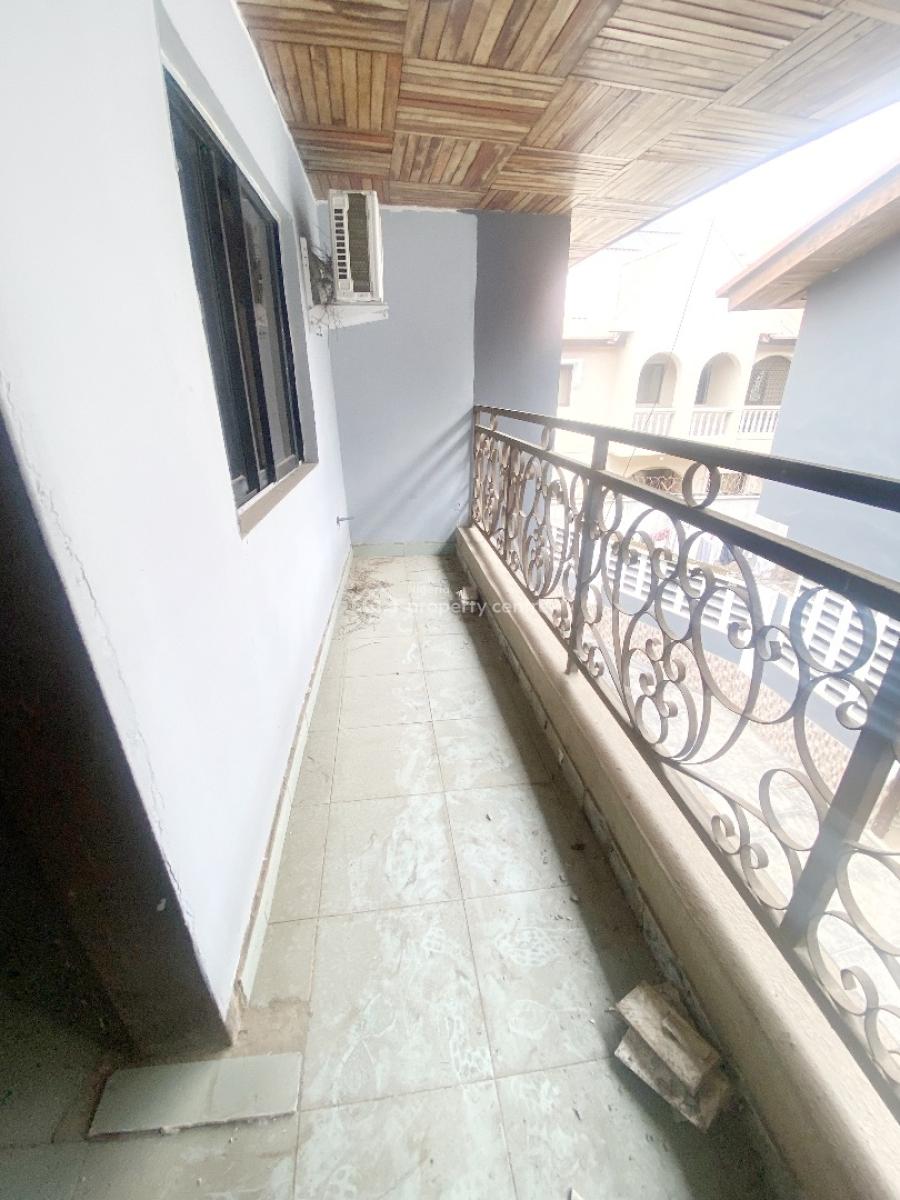 Renovated Luxury 3 Bedroom Flat, Gra Phase 2, Magodo, Lagos, Flat / Apartment for Rent