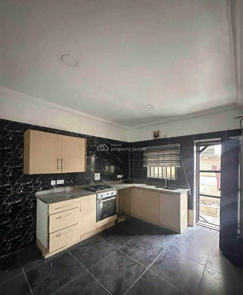 Lovely 4 Bedroom Terrace Duplex with Bq, Osapa London, Osapa, Lekki, Lagos, Terraced Duplex for Sale