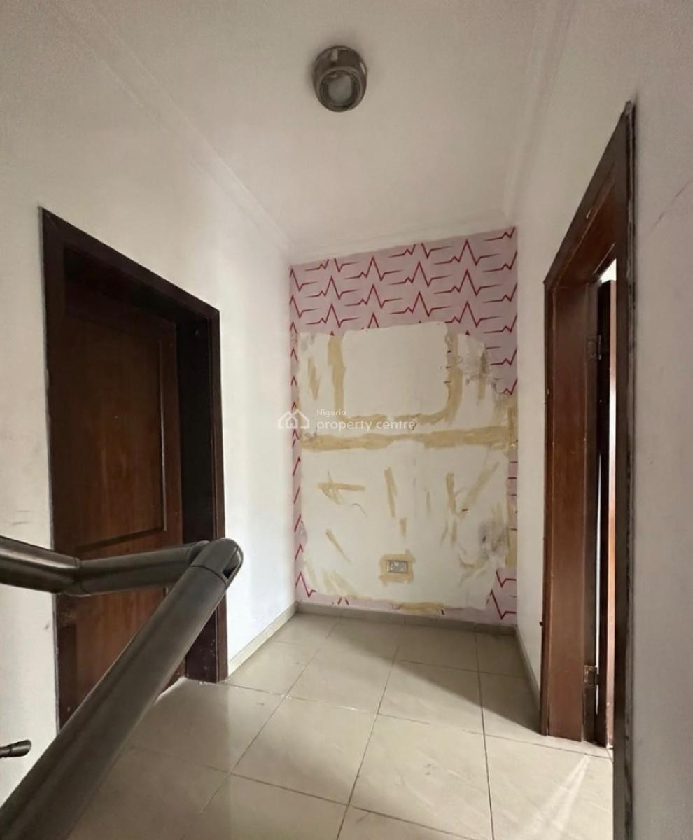 Lovely 4 Bedroom Terrace Duplex with Bq, Osapa London, Osapa, Lekki, Lagos, Terraced Duplex for Sale