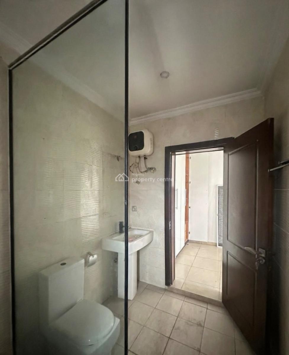Lovely 4 Bedroom Terrace Duplex with Bq, Osapa London, Osapa, Lekki, Lagos, Terraced Duplex for Sale