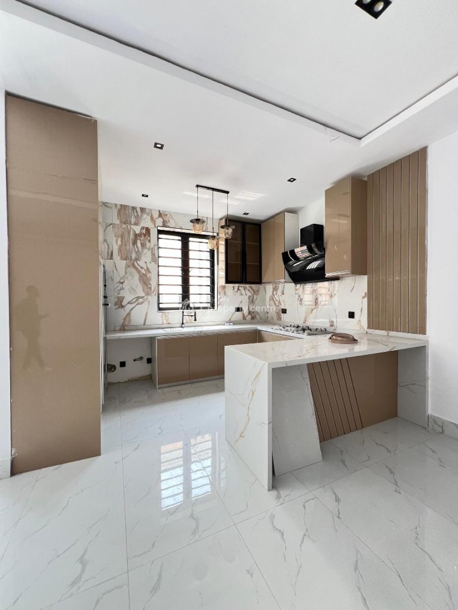 Newly Finished 2 Bedroom Apartment with Elevator Suitable for Investme, Lekki Phase 1, Lekki, Lagos, Flat / Apartment for Sale