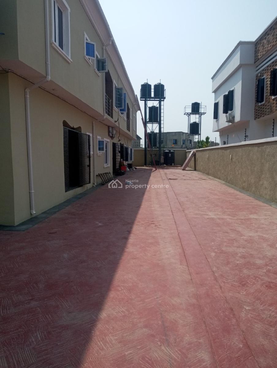 Standard Luxurious 2 Bedroom Apartment, Ogombo, Ajah, Lagos, Flat / Apartment for Rent