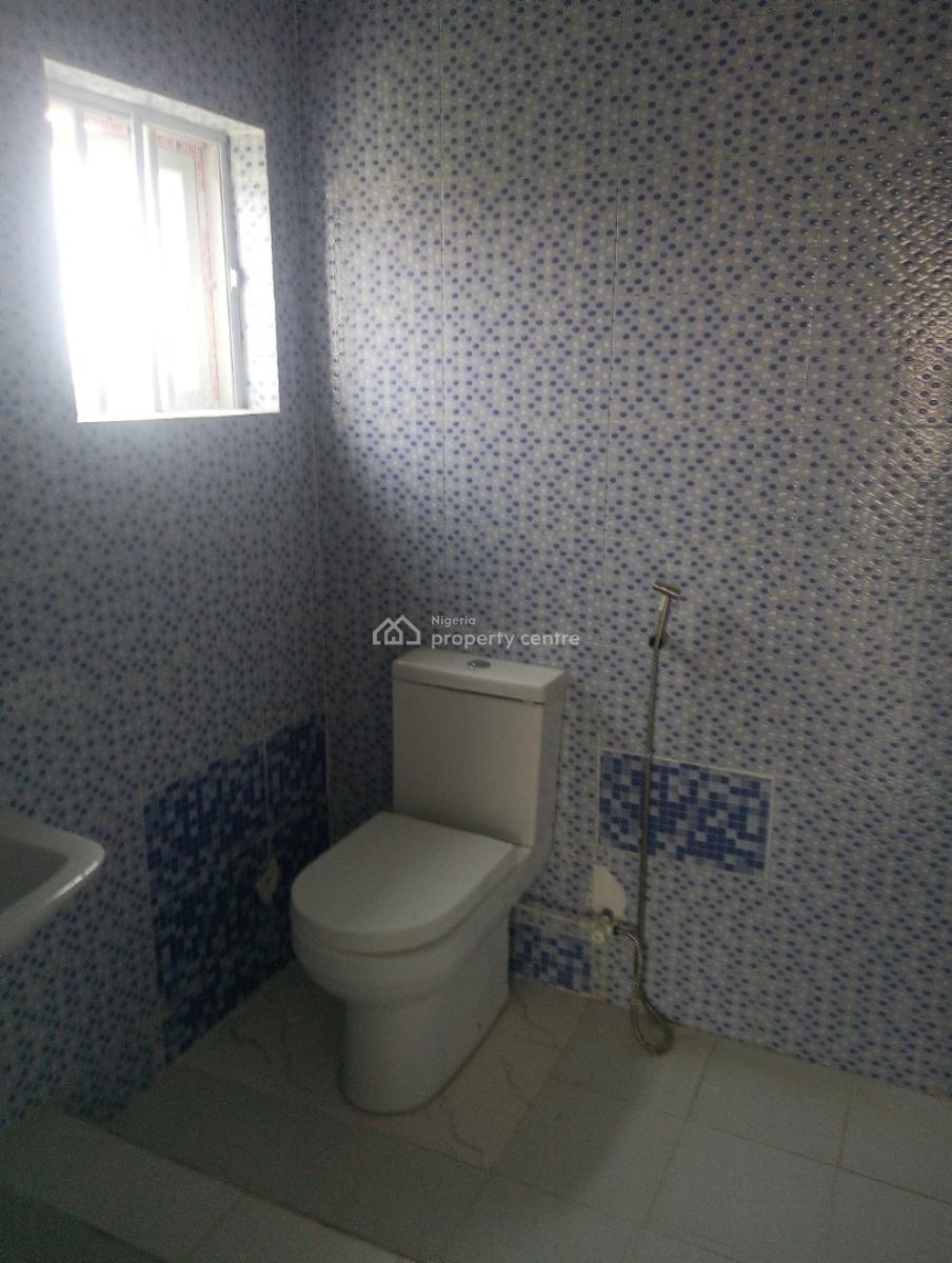 Standard Luxurious 2 Bedroom Apartment, Ogombo, Ajah, Lagos, Flat / Apartment for Rent