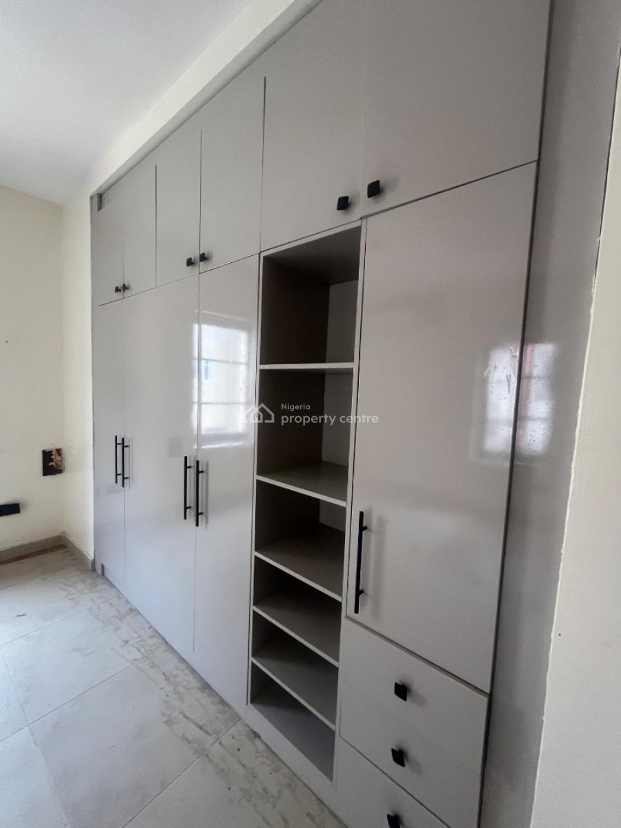 2 Bedrooms Flat, Gspd Estate, Ologolo, Lekki, Lagos, Flat / Apartment for Rent