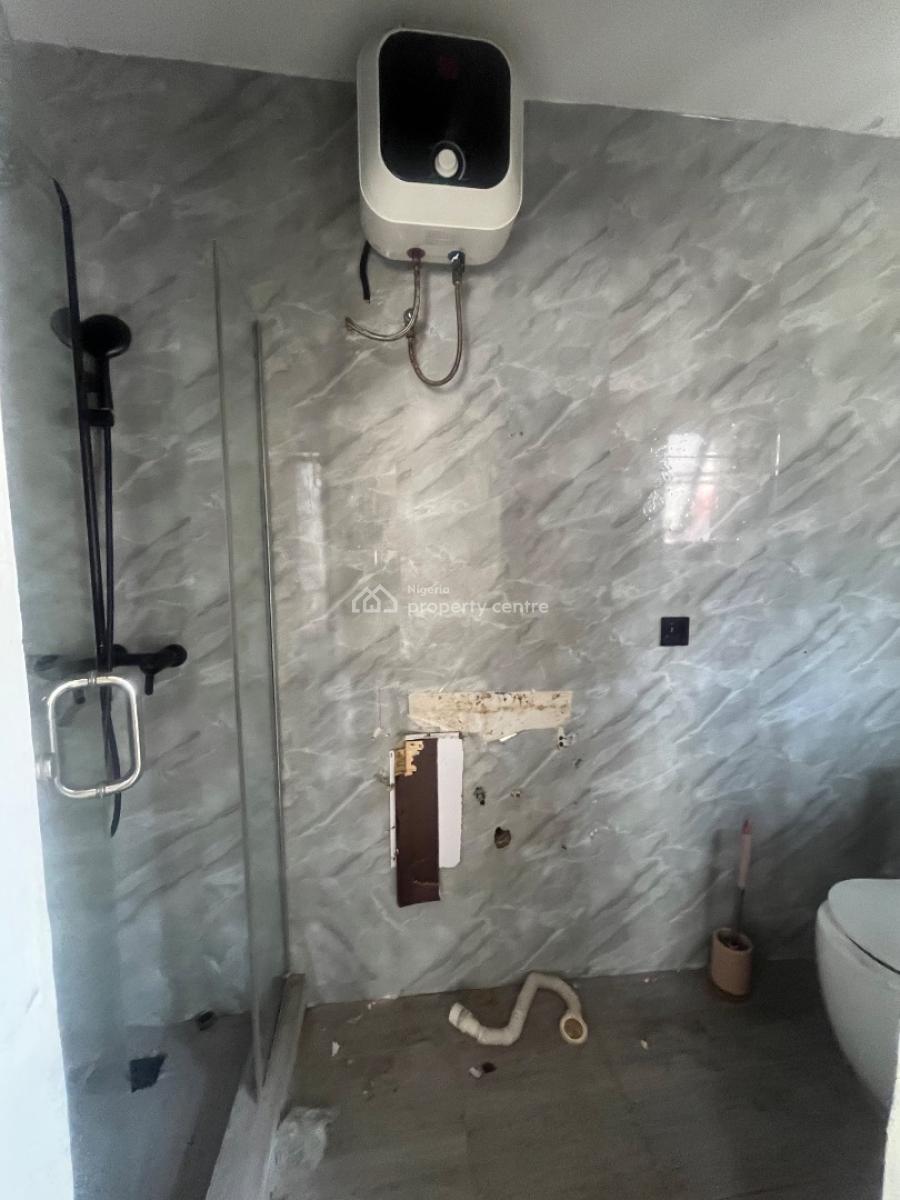 2 Bedrooms Flat, Gspd Estate, Ologolo, Lekki, Lagos, Flat / Apartment for Rent