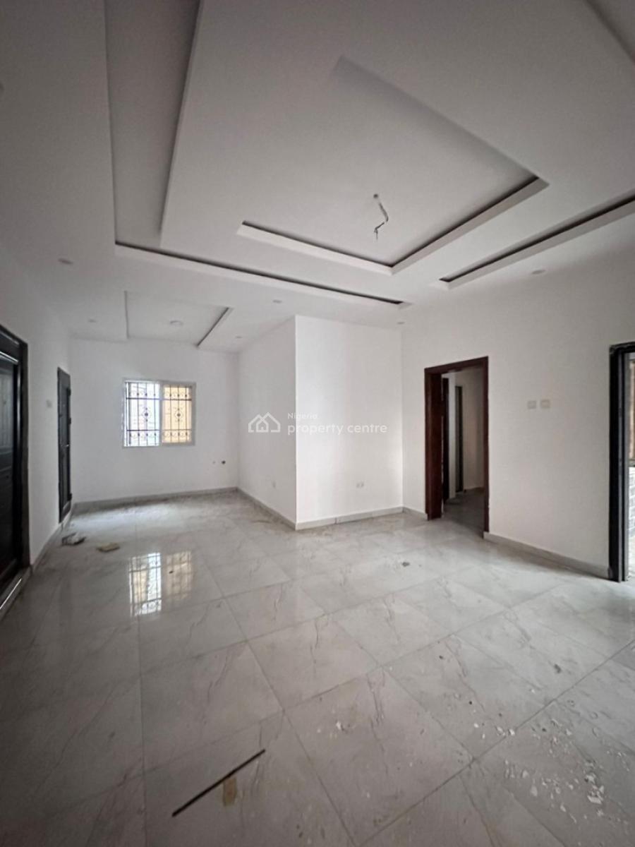 2 Bed Apartment at Mobile Road, Ilaje, Ilaje, Ajah, Lagos, Flat / Apartment for Rent