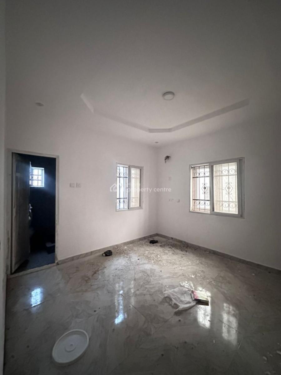 2 Bed Apartment at Mobile Road, Ilaje, Ilaje, Ajah, Lagos, Flat / Apartment for Rent